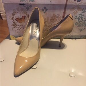 MICHAEL Michael Kors Beige Heels